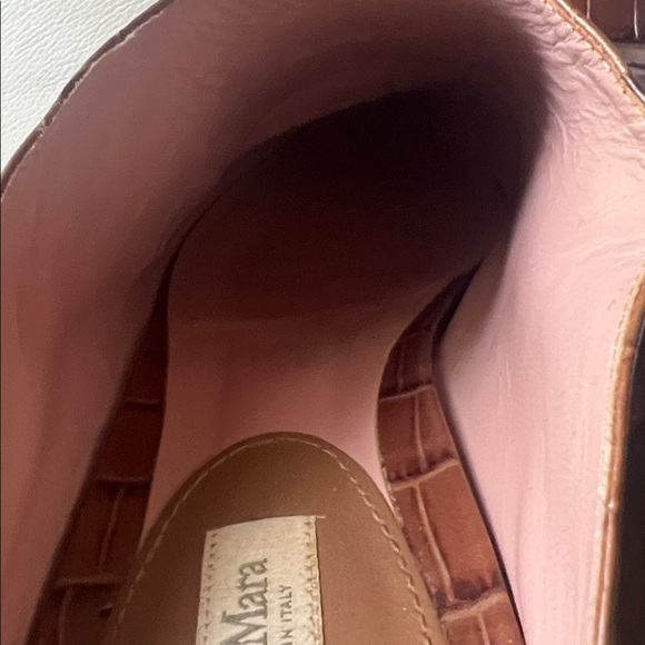 MaxMara Brown Leather Crocodile Embossed Loafer Slides, Size 39 - Picture 7 of 11